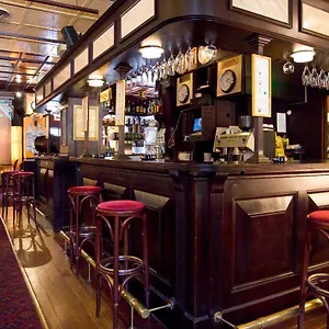 Hotel Astoria, Ginebra