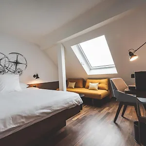 Bernina Otel